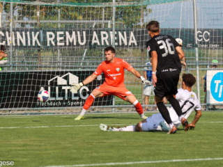 VS FCK05 GCZ_27-06-26-98